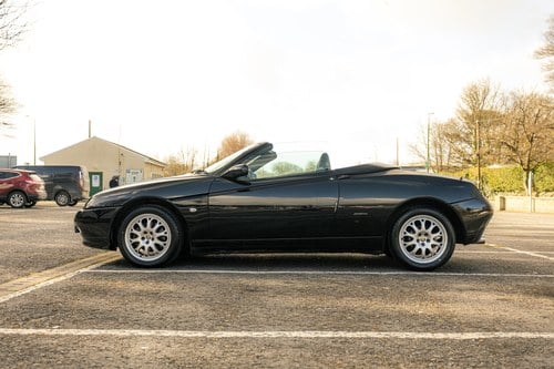 2001 Alfa Romeo Spider (Type 916) TS à venda (imagem 4 de 120)