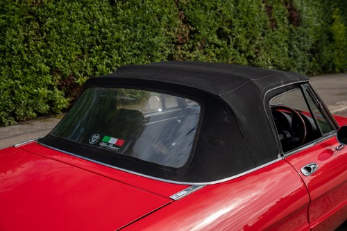 1976 Alfa Romeo Spider zum Verkauf (Bild 87 von 156)