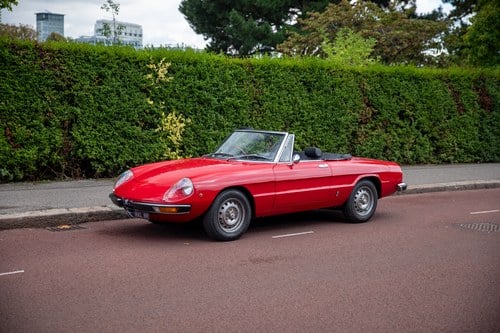 1976 Alfa Romeo Spider zum Verkauf (Bild 3 von 156)