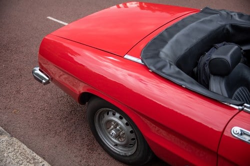 1976 Alfa Romeo Spider zum Verkauf (Bild 72 von 156)