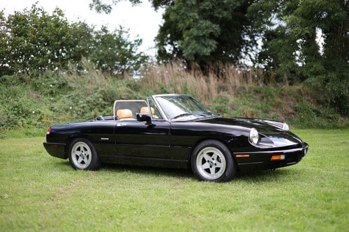 1991 Alfa Romeo Spider S4 Convertible LHD Manual In vendita (immagine 12 di 243)