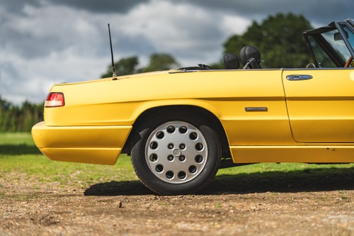 1992 Alfa Romeo Spider S4 à vendre (picture 82 of 120)