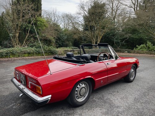 1971 Alfa Romeo Spider Series 2 1750 For Sale (picture 6 of 158)