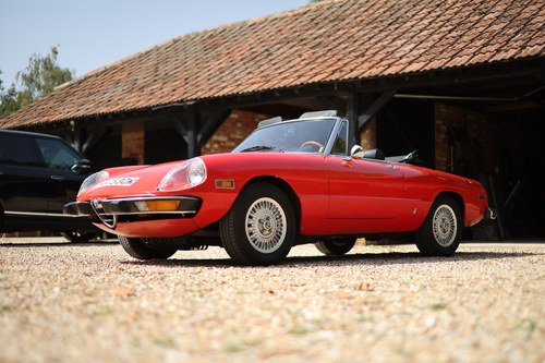 1974 Alfa Romeo Spider 2000 Iniezione LHD For Sale (picture 24 of 249)