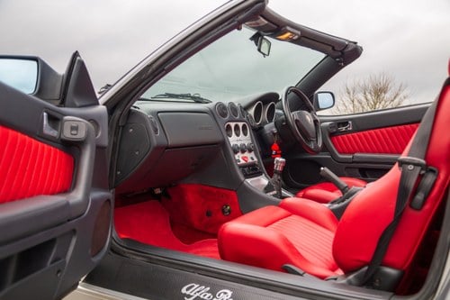 2002 Alfa Romeo Spider V6 à vendre (picture 32 of 129)