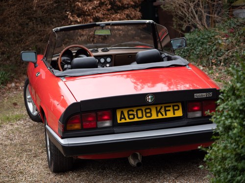 1984 Alfa Romeo Spider Veloce (LHD) In vendita (immagine 131 di 242)