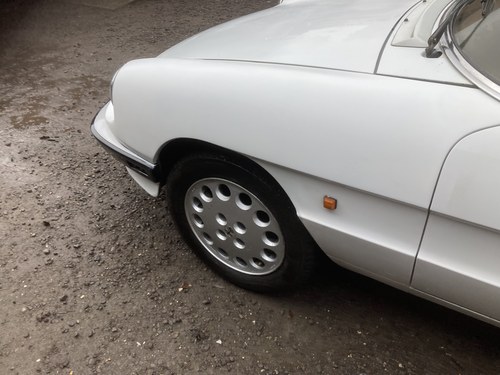 1990 Alfa Romeo Spider For Sale (picture 45 of 139)