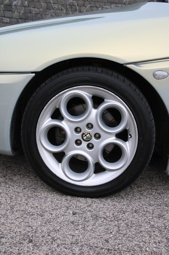 2000 Alfa Romeo 916 Spider 3.0 V6 For Sale (picture 35 of 73)