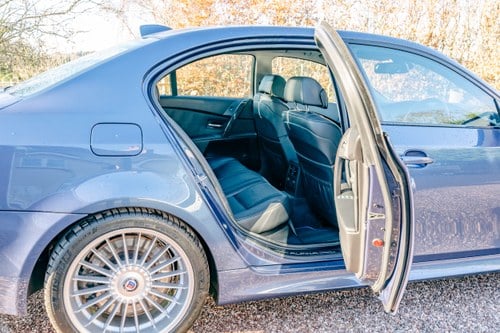 2005 BMW Alpina B5 E60 zum Verkauf (Bild 84 von 193)