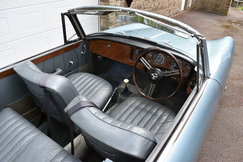 1966 Alvis TF21 Drophead Te koop (foto 44 van 111)