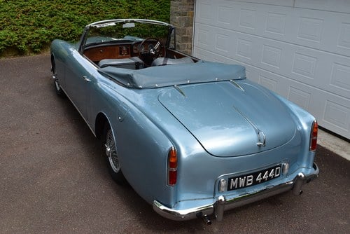 1966 Alvis TF21 Drophead Te koop (foto 19 van 111)