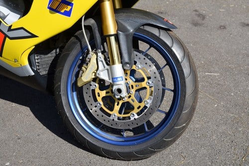 NO RESERVE - 2001 Aprilia RSV Mille R Te koop (foto 16 van 107)