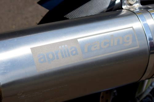 NO RESERVE - 2001 Aprilia RSV Mille R Te koop (foto 86 van 107)