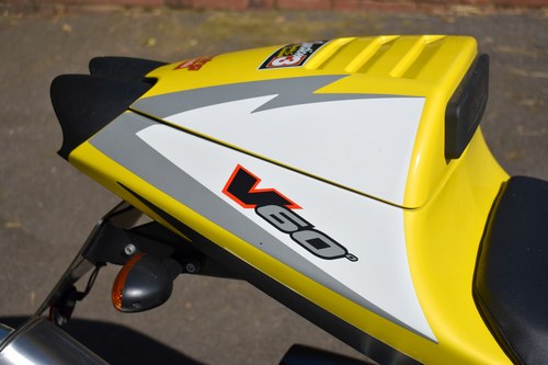 NO RESERVE - 2001 Aprilia RSV Mille R Te koop (foto 81 van 107)