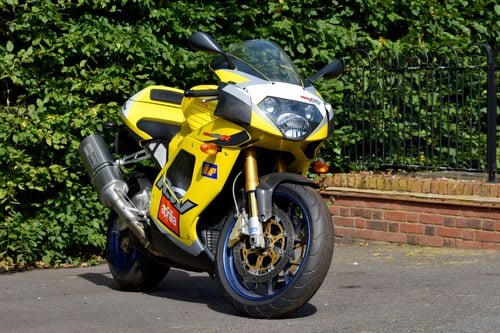 NO RESERVE - 2001 Aprilia RSV Mille R Te koop (foto 4 van 107)