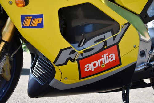 NO RESERVE - 2001 Aprilia RSV Mille R Te koop (foto 52 van 107)