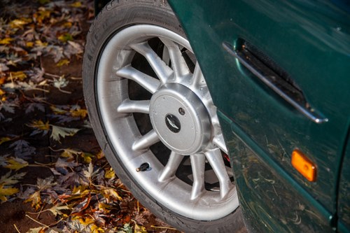 1998 Aston Martin DB7 In vendita (immagine 77 di 173)