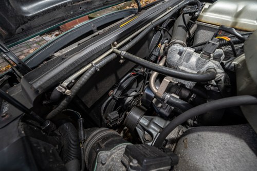 1998 Aston Martin DB7 In vendita (immagine 142 di 173)