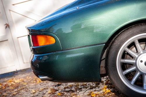 1998 Aston Martin DB7 In vendita (immagine 99 di 173)