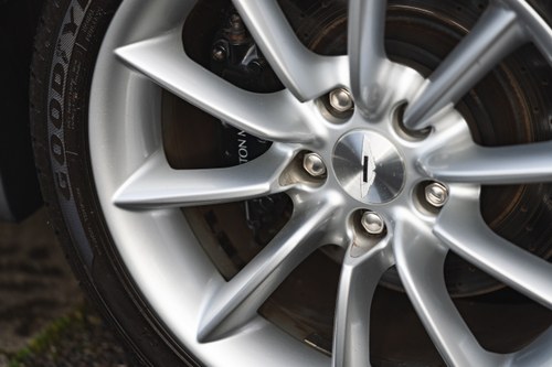 2001 Aston Martin DB7 Vantage In vendita (immagine 76 di 121)