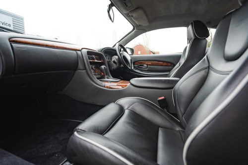 2001 Aston Martin DB7 Vantage In vendita (immagine 44 di 121)