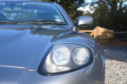 2002 Aston Martin Vanquish zum Verkauf (Bild 90 von 176)