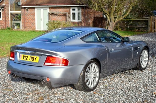 2002 Aston Martin Vanquish zum Verkauf (Bild 21 von 176)