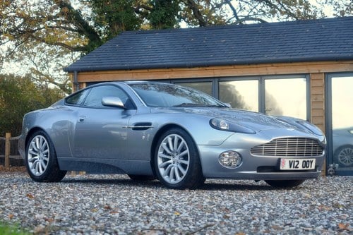 2002 Aston Martin Vanquish zum Verkauf (Bild 6 von 176)