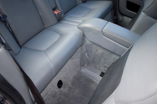 2002 Aston Martin Vanquish zum Verkauf (Bild 81 von 176)