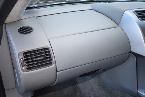 2002 Aston Martin Vanquish zum Verkauf (Bild 48 von 176)