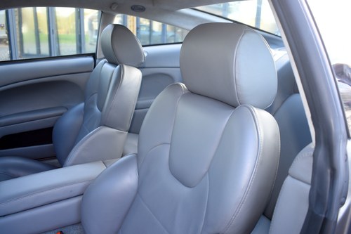 2002 Aston Martin Vanquish zum Verkauf (Bild 58 von 176)