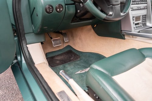 2005 Aston Martin Vanquish (LHD) In vendita (immagine 22 di 142)