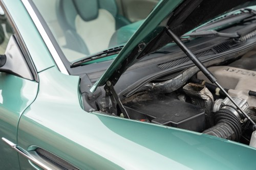 2005 Aston Martin Vanquish (LHD) In vendita (immagine 121 di 142)