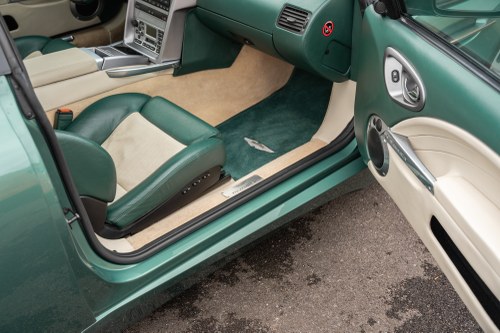 2005 Aston Martin Vanquish (LHD) In vendita (immagine 41 di 142)