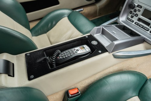 2005 Aston Martin Vanquish (LHD) In vendita (immagine 54 di 142)