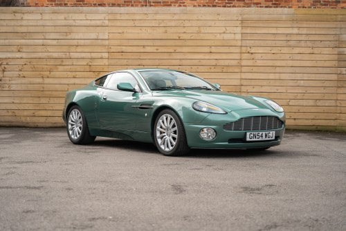 2005 Aston Martin Vanquish (LHD) In vendita (immagine 4 di 142)
