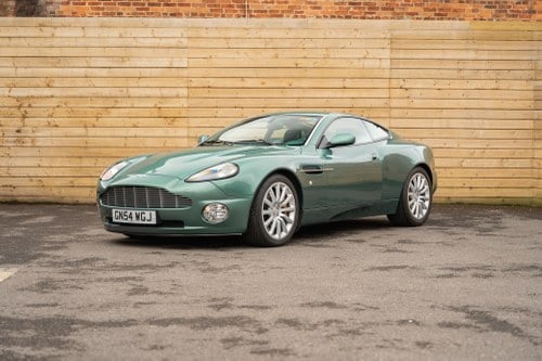 2005 Aston Martin Vanquish (LHD) In vendita (immagine 12 di 142)