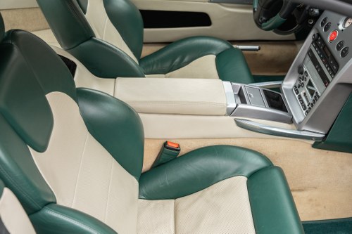 2005 Aston Martin Vanquish (LHD) In vendita (immagine 50 di 142)