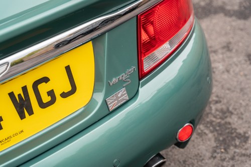 2005 Aston Martin Vanquish (LHD) In vendita (immagine 87 di 142)