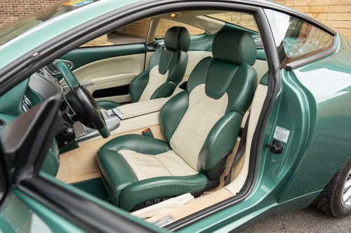 2005 Aston Martin Vanquish (LHD) In vendita (immagine 55 di 142)