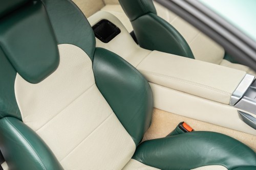 2005 Aston Martin Vanquish (LHD) In vendita (immagine 60 di 142)