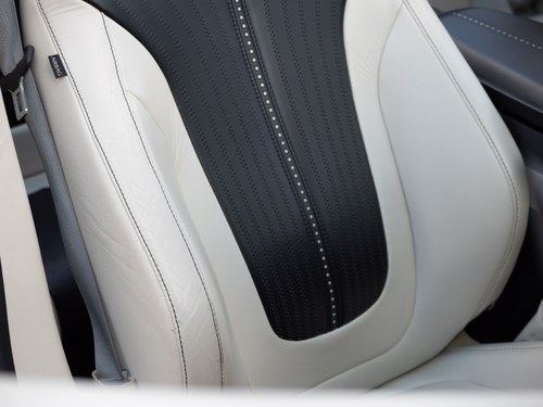 2018 Aston Martin DB11 Volante In vendita (immagine 75 di 271)