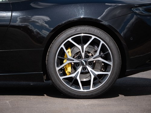 2018 Aston Martin DB11 Volante In vendita (immagine 31 di 271)