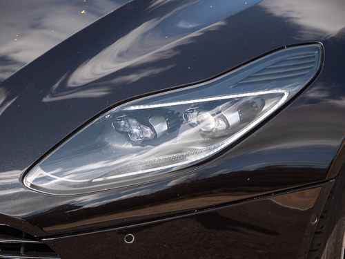 2018 Aston Martin DB11 Volante In vendita (immagine 154 di 271)