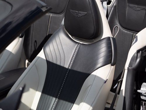 2018 Aston Martin DB11 Volante In vendita (immagine 90 di 271)