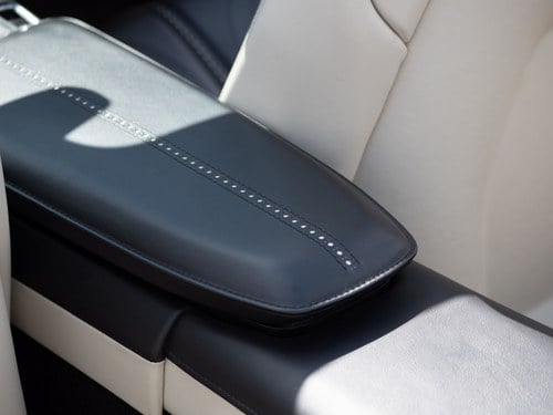 2018 Aston Martin DB11 Volante In vendita (immagine 108 di 271)