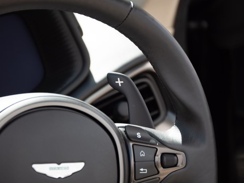 2018 Aston Martin DB11 Volante In vendita (immagine 86 di 271)
