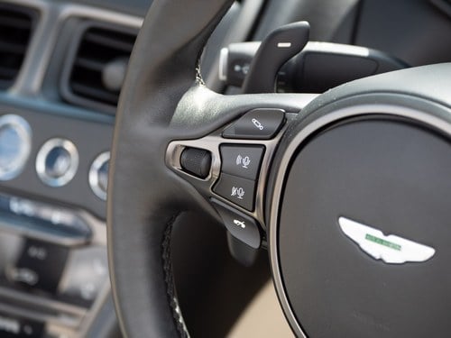 2018 Aston Martin DB11 Volante In vendita (immagine 83 di 271)