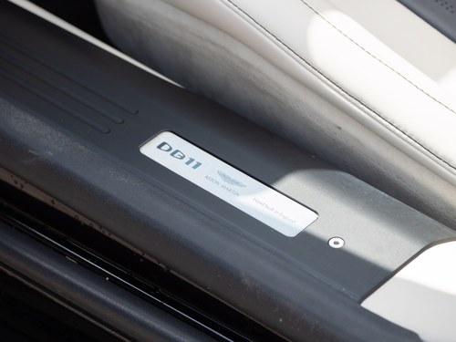 2018 Aston Martin DB11 Volante In vendita (immagine 88 di 271)