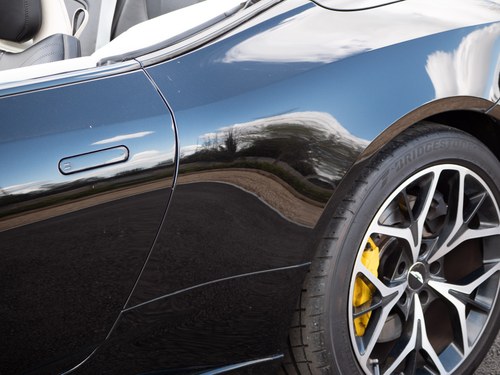 2018 Aston Martin DB11 Volante In vendita (immagine 176 di 271)